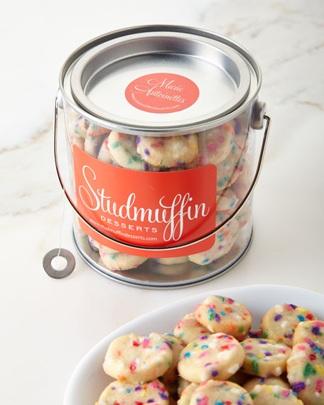 STUD BUCKET OF MARIE ANTOINETTES COOKIE BITES